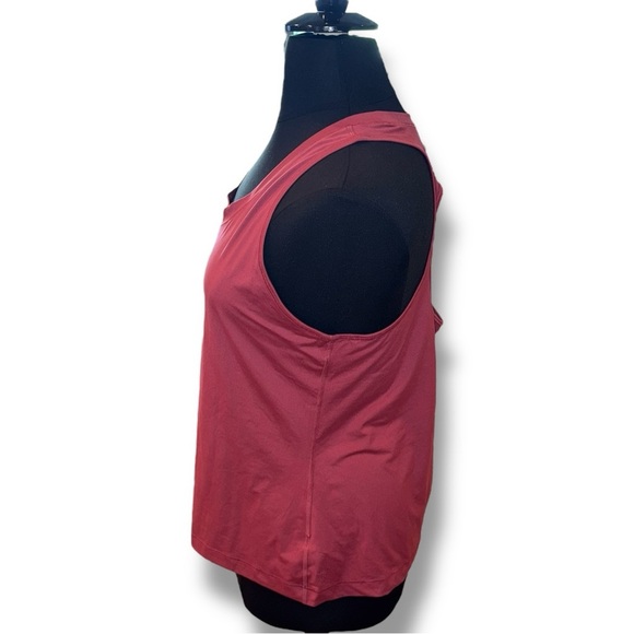 ATHLETA Nitro Tank Top - Plus 2X Victorian Berry - Picture 3 of 16